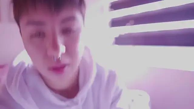 tommy_blue on StripChat 