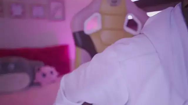 tommy_blue on StripChat 