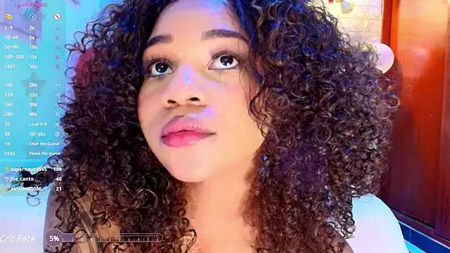 tylla_ on StripChat 