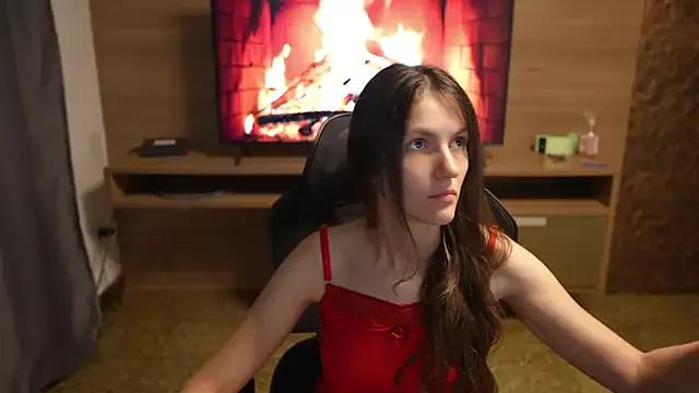 upssnowy on StripChat 