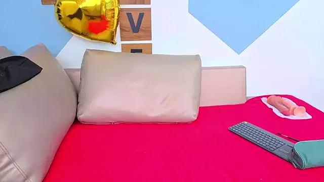 Victoria_Fallon — Shake the boobs! 