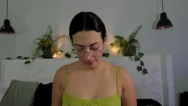 victoria_flores1 — Freechat on StripChat