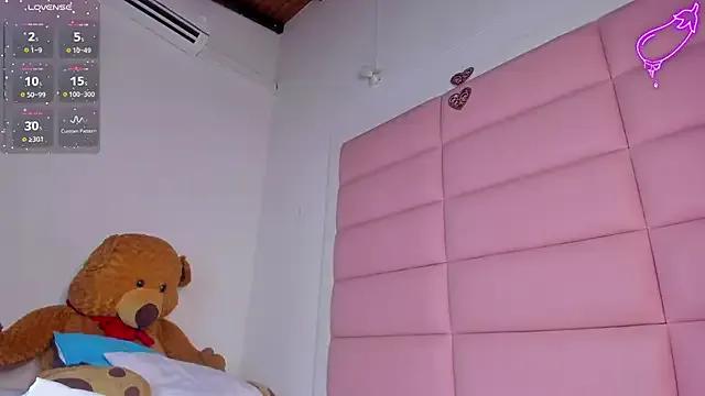 viioletta_18 — Creampie show with dildo :tongue: