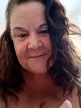 Yaya_Mineira on StripChat 