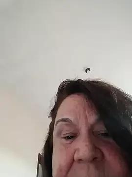 Yaya_Mineira on StripChat 