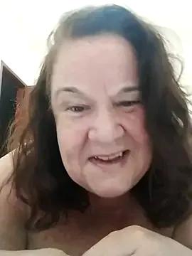 Yaya_Mineira on StripChat 