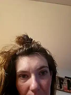 YourFavCanadianMILF — Pov doggy 5 mins