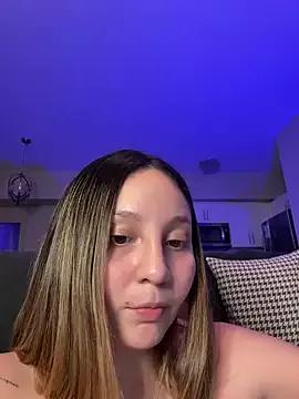 yourlilsecreet — First squirt of the night 